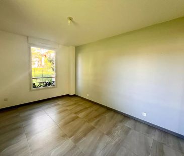 A louer - Appartement Dammarie Les Lys 2 pièces 43 m2 avec jardin - Photo 2