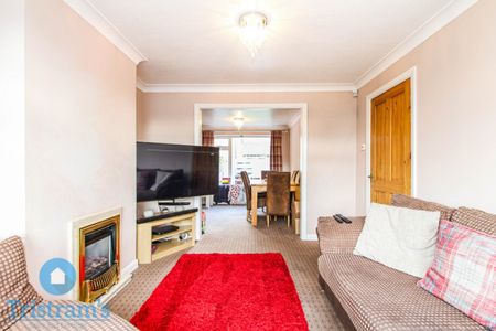 3 bed Semi-Detached House for Rent - Photo 2