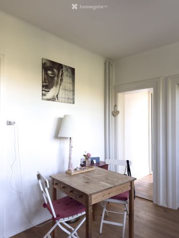 Charmante 4 Zimmer-Wohnung mit Balkon und Weitblick im Grünen - Foto 2