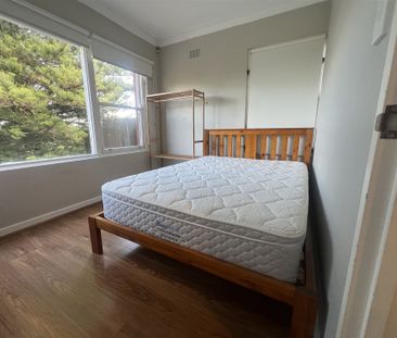 Modern Living with Uninterrupted Views, Private Pool & Absolute Quiet - Photo 2