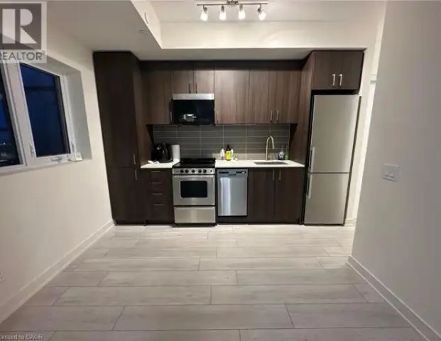 8010 DERRY Road Unit# 1601 | 8010 DERRY Road Unit# 1601, Milton - Photo 1