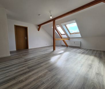 Zentral gelegene Wohnung mit sehr guter Anbindung - Photo 3