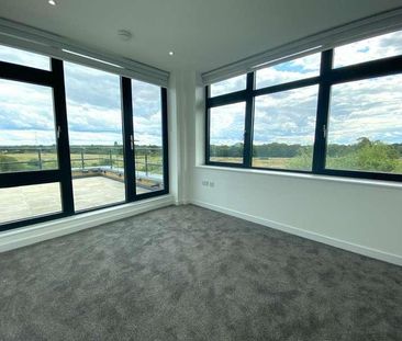 London Road, Staines-upon-thames, Surrey, TW18 - Photo 4