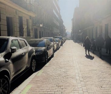 Piso de alquiler en Calle de Monteleón, 42, Trafalgar - Photo 1