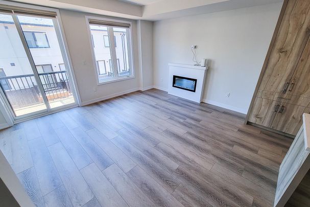 For Lease - 1352 Kaniv Street, Oakville, Ontario - Photo 1