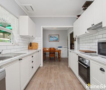 Solid Home With Upgrades - Photo 6