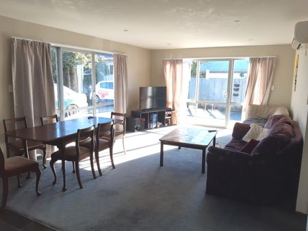 Christchurch - Photo 4