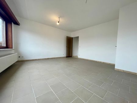 Zeer ruim duplex-appartement - Photo 3