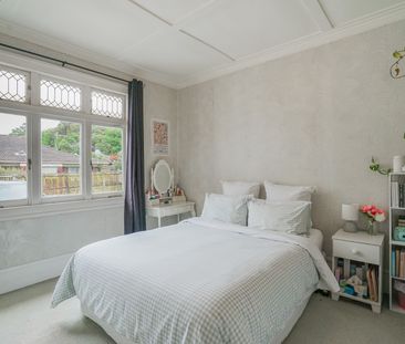 Character Villa with Charm & Space - Photo 4