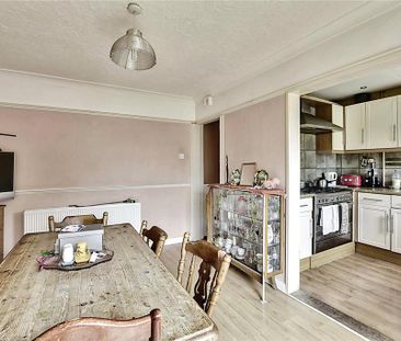 1 bedroom property to rent - Photo 2