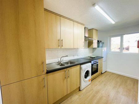 1 bedroom apartment to rent - Photo 3