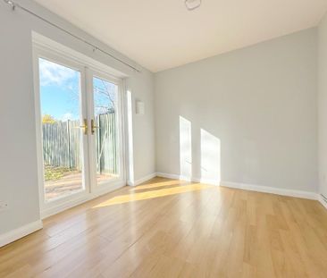 End of Terrace - Photo 6