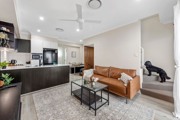 Contemporary living! - Photo 1