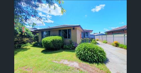 Stylish Family Home in Prime Thomastown Location - Photo 3