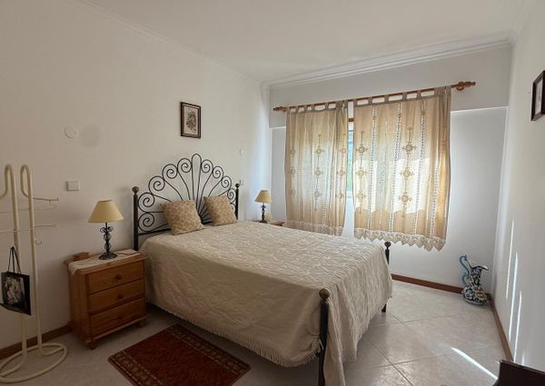 Excelente Apartamento T2 localizado em zona privilegiada de Albufeira.
