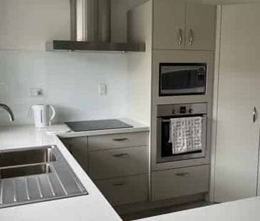 Family Affair Fixed Term Only - Photo 3