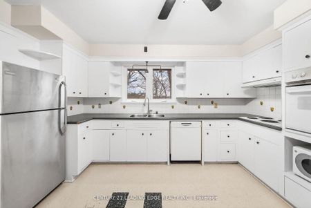 For Lease - 541 Rouge Hills Drive, Toronto, Ontario - Photo 5