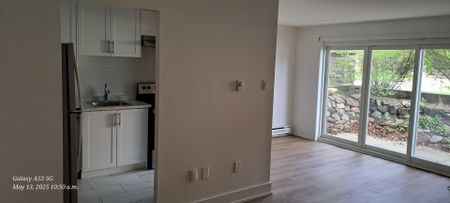 For Lease - 945 Simcoe Street Unit# 1, Oshawa, Ontario - Photo 2