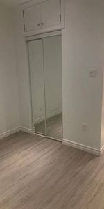 3 Beds 2.5 Baths Unit in Downtown Toronto - Photo 4