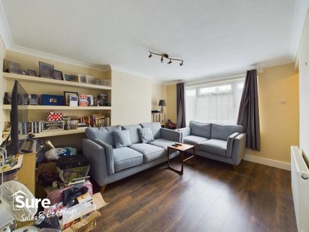 1 bedroom ground floor maisonette to rent - Photo 3