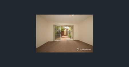 CITY LIVING, CITY LIFESTYLE!! - Photo 2