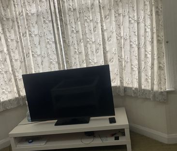 3 Bed Semi-Detached House, Hadbury Road, NG5 - Photo 1