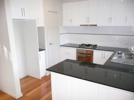 Well-Located 4 Bedroom Family Home - Photo 2