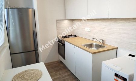 Veľmi pekný a zariadený 1 izbový byt v príjemnom prostredí Dúbravky - Photo 4