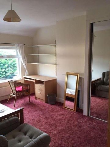 5 bedroom house share to rent - Photo 3