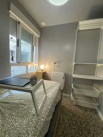 Carrer de Manuel Martí, Valencia, Valencian Community 46021 - Foto 2