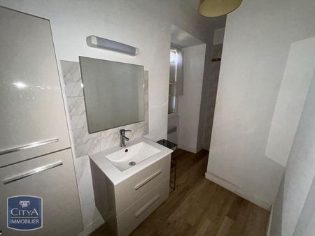 Location Appartement 3 pièces 60m² RIBERAC 24600 - Photo 3