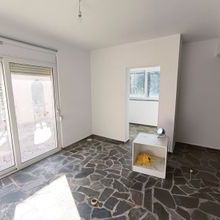 Studio/Γκαρσονιέρα για ενοικίαση - Μαρκόπουλο, - Photo 1