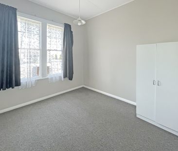 Don't judge a book by it's cover! - Photo 3