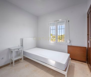 Casa adosada de alquiler en Avenida de las Golondrinas, 46, Atalaya... - Photo 4