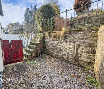 Burnley Road East - Photo 5