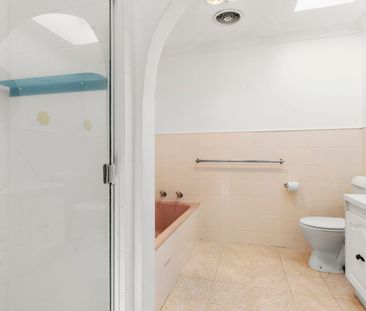 Single Level Family Home - Photo 4