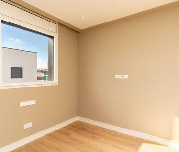 Piso de alquiler en Rda. Jean Monnet 230-238, Sabadell, 230-, Can G... - Photo 6