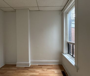 For Lease - 1504 Queen Street Unit# 2B, Toronto, Ontario - Photo 4