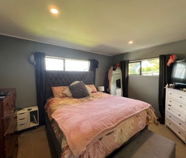 Unit 1, 3 Fernlea Rise, Bayview, Auckland - Photo 4