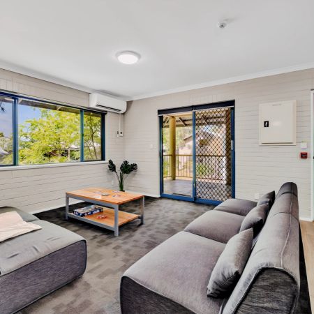 5 Bedroom Apartment south Deluxe - Photo 3