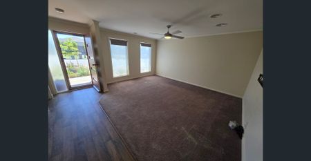 3 BEDROOM HOME WITH GREAT SHED, GARDENS & ENTERTAINING - Photo 2