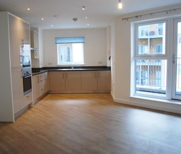 2 bedroom apartment to rent - Photo 2