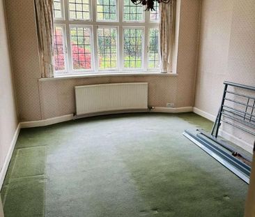 Britwell Road, Burnham, SL1 - Photo 5