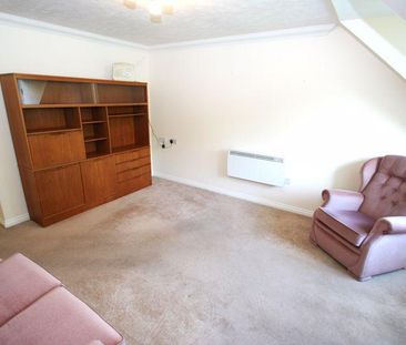2 bedroom retirement property to rent - Photo 3