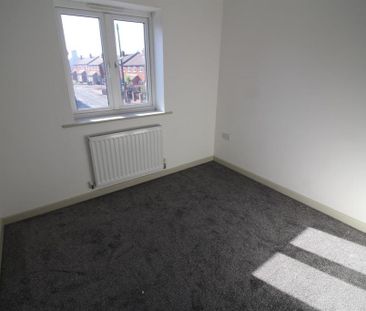 2 bedroom townhouse to rent - Photo 3