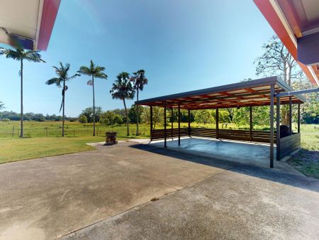 107 Piggabeen Road, Currumbin Waters QLD - Photo 3