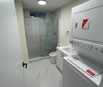 Brand new 2brs 1bath Suite in Van. East for Rent - Photo 4