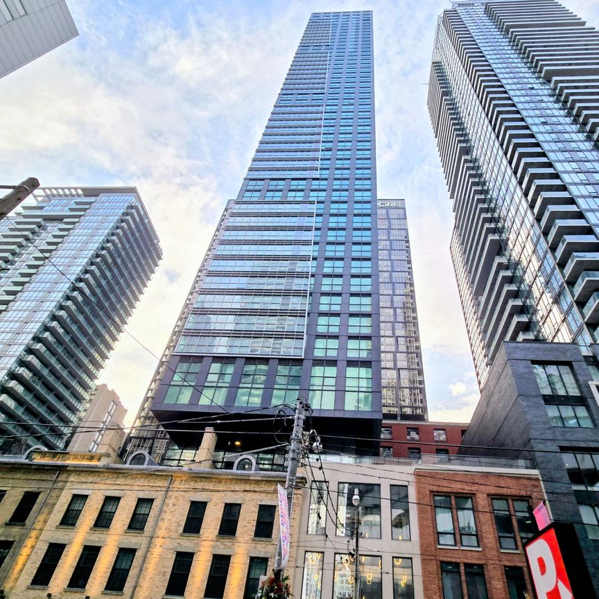 For Lease - 327 King Street Unit# 1902, Toronto, Ontario - Photo 1
