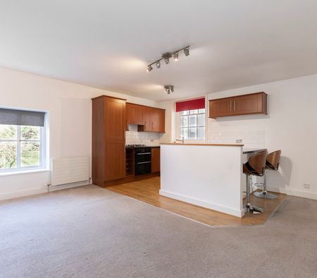 Hatherley Court Road, Cheltenham GL51 6EA - Photo 2