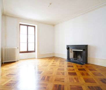 Appartement 5 pièces au 1er étage - Foto 2